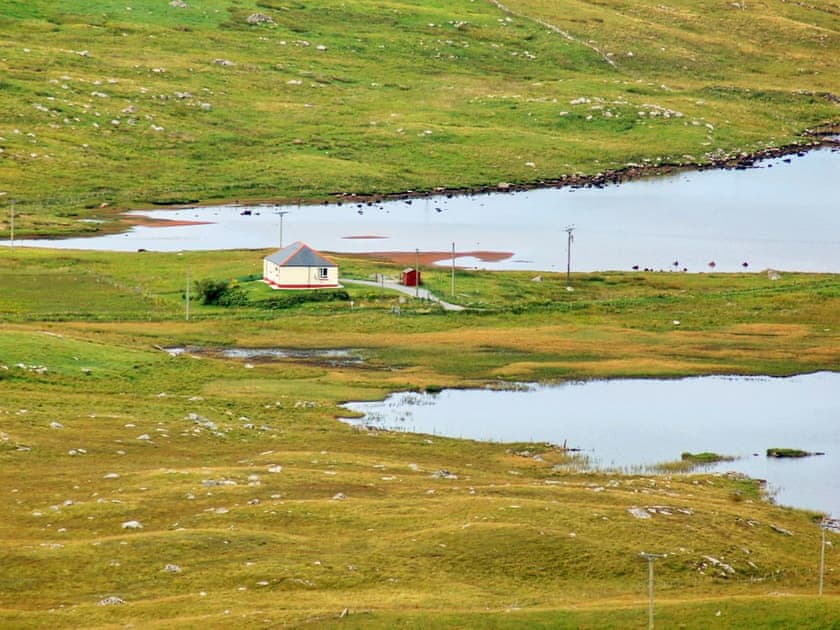 Lovely holiday property in a truly stunning location | Padraig’s Cottage, Howbeg (Tobha Beag), Isle of South Uist