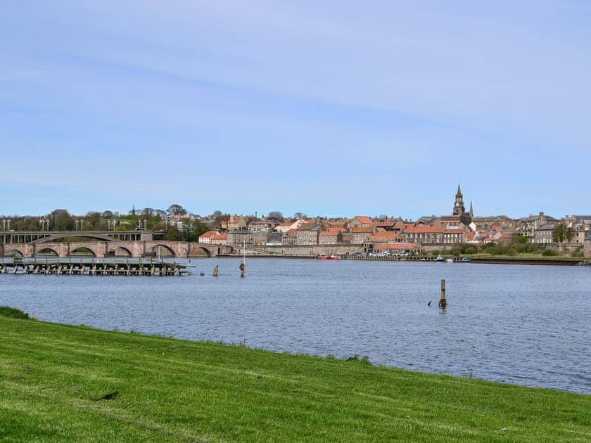 Berwick upon tweed | Seal View, Burnmouth, near Eyemouth