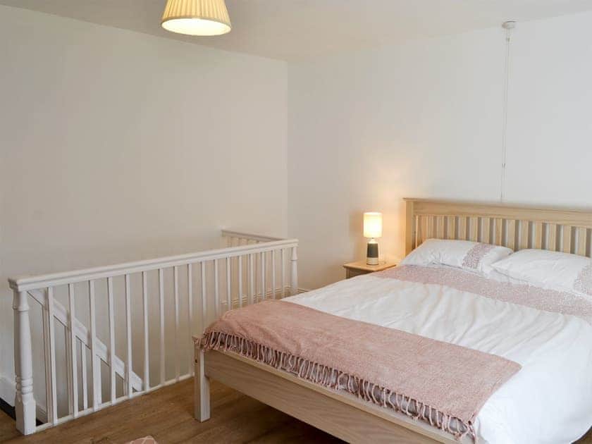Spacious bedroom with kingsize bed | The Cottage at 1710 - The Seventeen Ten Cottages, Greenwell, near Brampton
