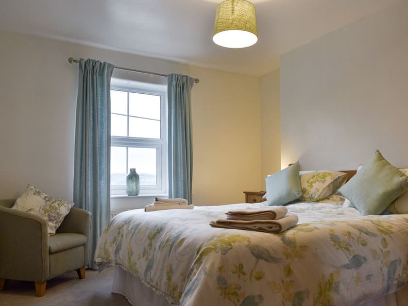 Relaxing double bedroom | Slater’s Cottage, Middleham, near Leyburn