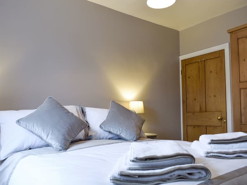 Peaceful second double bedroom | Slater’s Cottage, Middleham, near Leyburn