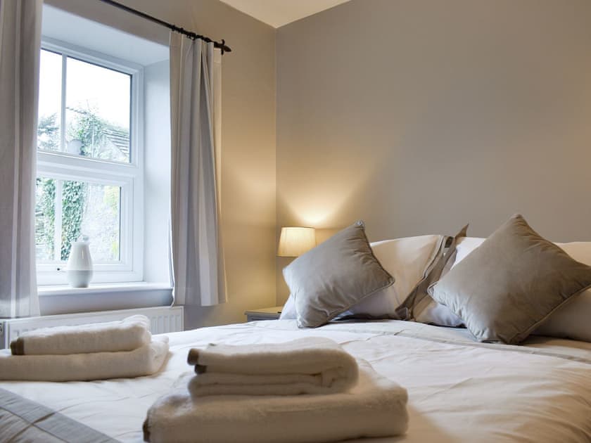 Comfortable second double bedroom | Slater’s Cottage, Middleham, near Leyburn