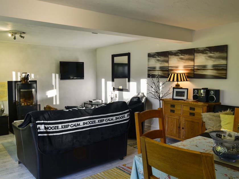 Living/dining room | Goleufryn, Abersoch