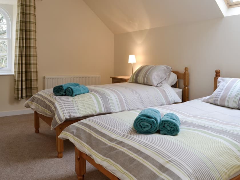 Glenkindie Estate Holiday Cottages Home Farm Cottage (ref UK10382) in