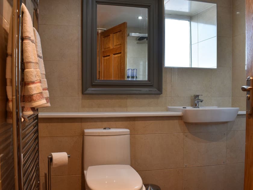 Shower room | Ellerton House, Richmond