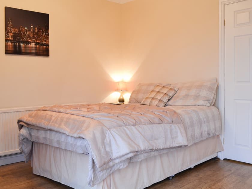 Welcoming double bedroom | Ty Canol, Brynteg, Anglesey