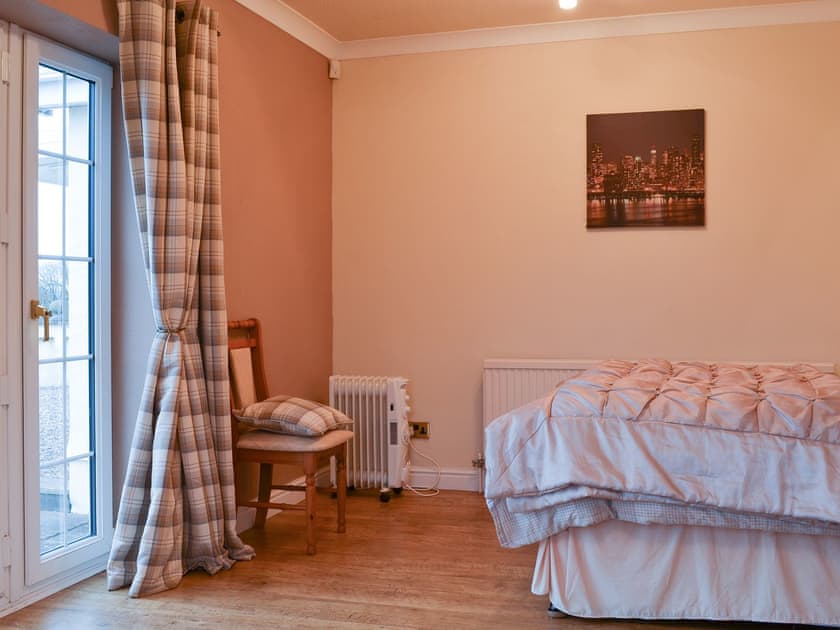 Spacious double bedded room | Ty Canol, Brynteg, Anglesey