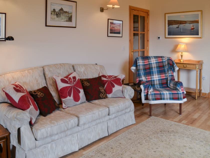 Living room | Padraig’s Cottage, Howbeg (Tobha Beag), Isle of South Uist