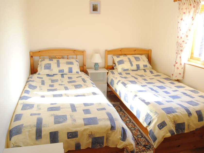 Twin bedded room | Merlin View - Higher Lanvean Farm, St Mawgan, near Newquay