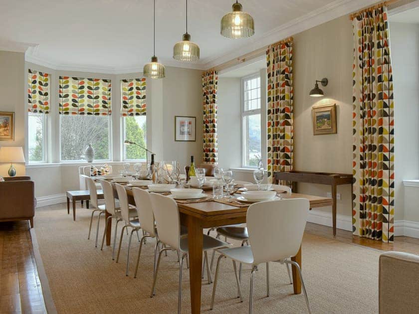 Fantastic large dining room | The Royal Arran, Whiting Bay