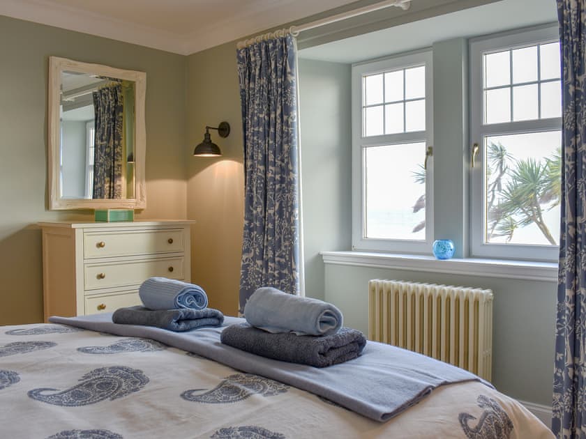 Comfortable double bedroom | The Royal Arran, Whiting Bay