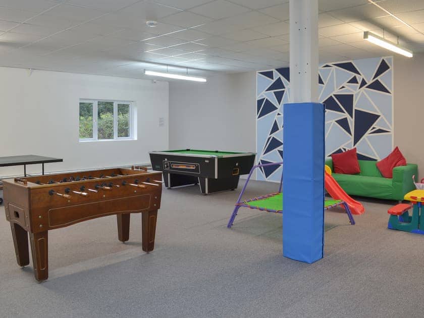 Shared games room | Newhouse Bar, Ipplepen, near T