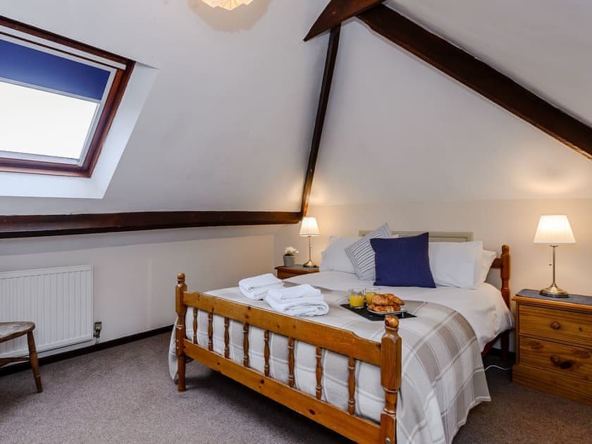 Double bedroom | The Old Saddlery, Colkirk, near Fakenham