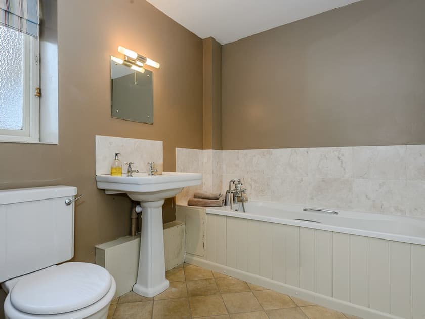 Bathroom with separate shower | The Old Saddlery, Colkirk, near Fakenham