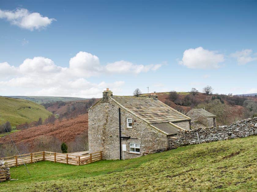 Perfectly located in the idyllic setting of the North Yorkshire Dales | Helwith Cottage, Helwith, near Marske