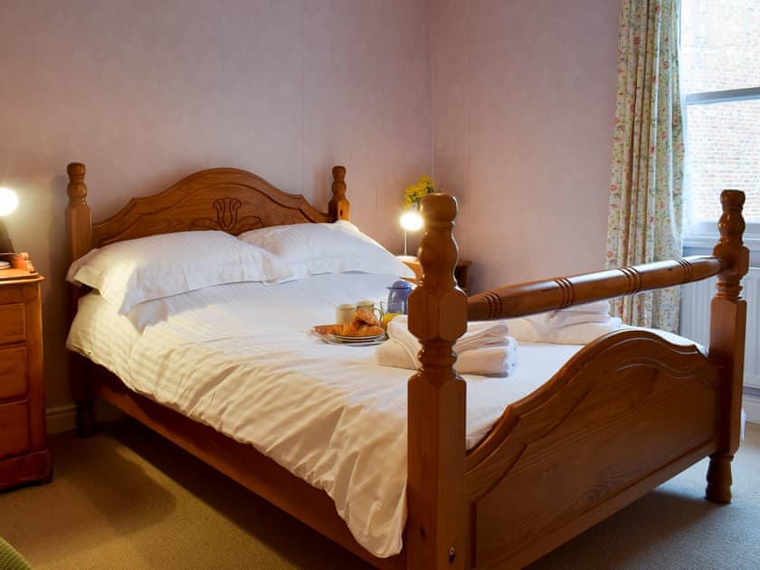 Comfortable double bedroom | Flither Cottage, Staithes, near Saltburn-by-the-Sea