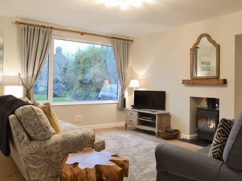 Spacious living area | Treen, Lansallos, near Looe