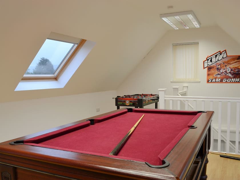 Entertaining games room with pool table, table tennis, table footbal | Hawthorn Cottage, Stranraer