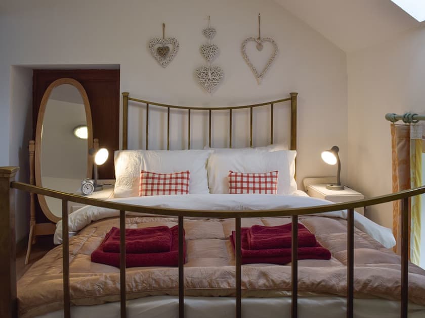 Double bedroom | The Granary - Pendegy Mill, Llanybri, near Carmarthen