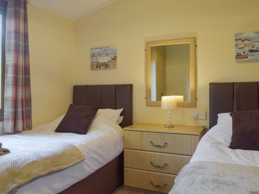 Comfortable twin bedroom | Colman Brook Lodge, Corton, near Lowestoft