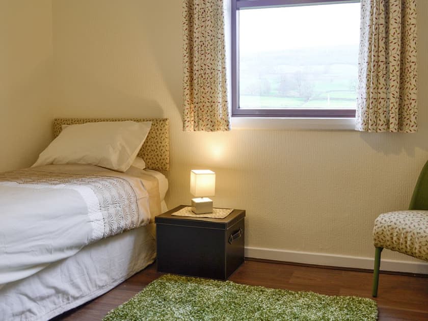 Cosy single bedroom | Beuchan Bungalow - Beuchan Farm, Keir Mill, Thornhill