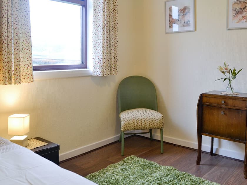 Light and airy single bedroom | Beuchan Bungalow - Beuchan Farm, Keir Mill, Thornhill