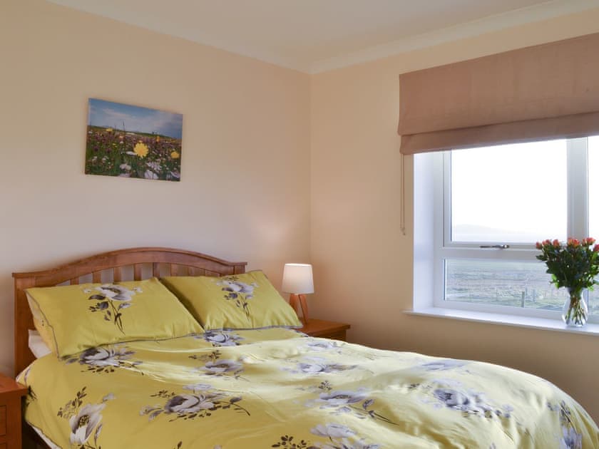 Welcoming double bedroom | West Kilbride, Near Lochboisdale