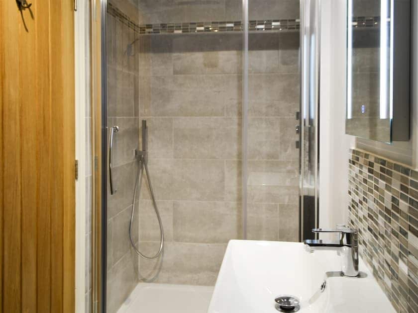 En-suite shower room | Brewers Cottage, Near Hexham