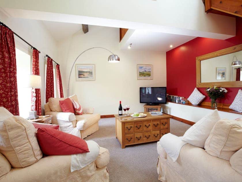 Spacious livign room | Rowan Cottage - Smallshaw Cottages, Millhouse Green, near Penistone