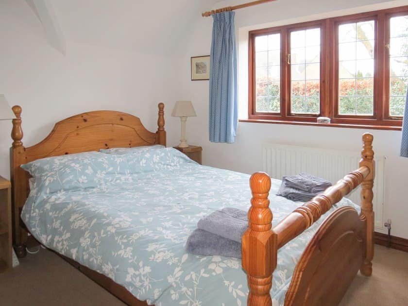 Welcoming double bedroom | Orchard House, Chipping Campden