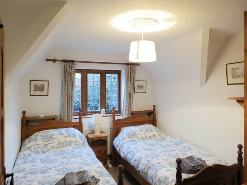 Charming twin bedded room | Orchard House, Chipping Campden