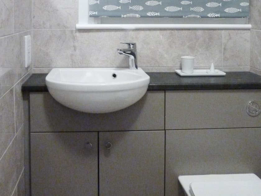 Toilet | Brookside Cottage, Braithwaite