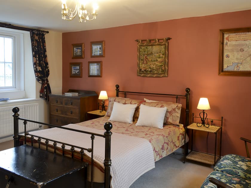 Comfortable double bedroom | Alncroft, Longhoughton