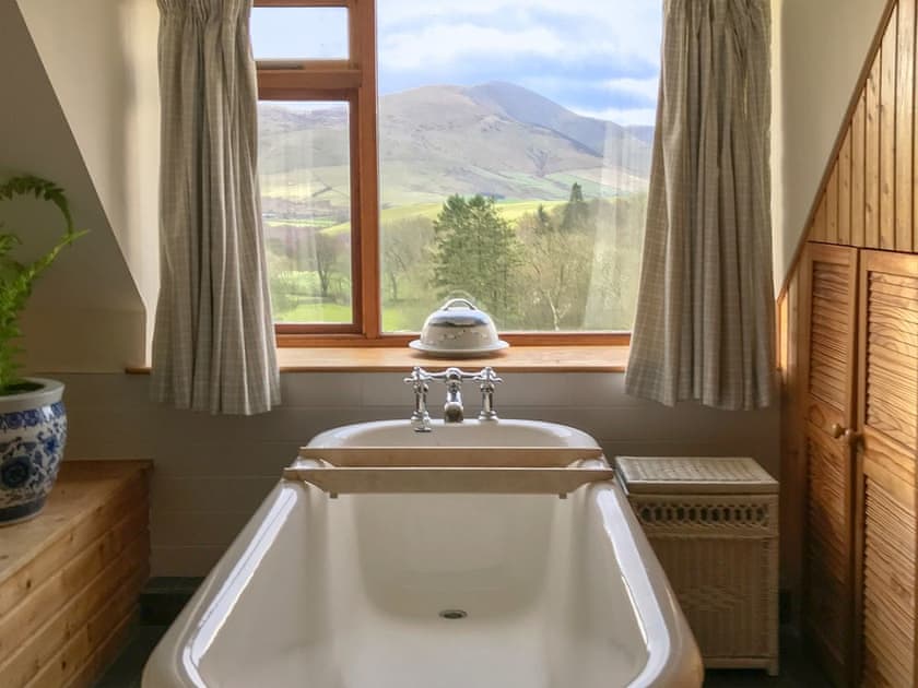 Bathroom with stunning views | Overwater Lodge, Bassenthwaite Lake