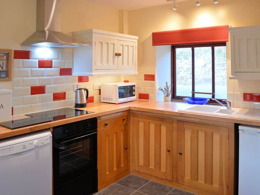 Well-equipped fitted kitchen | Y Llaethdy - Benar Cottages, Penmachno, near Betws-y-Coed