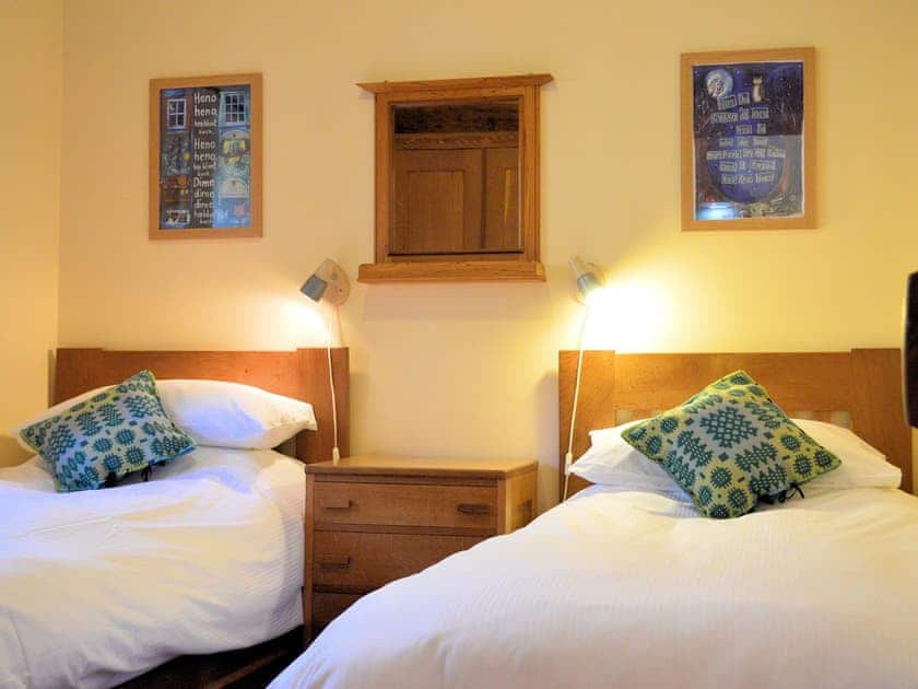 Comfortable twin bedroom | Y Llaethdy - Benar Cottages, Penmachno, near Betws-y-Coed