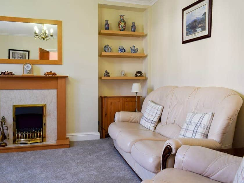 Relaxing living room | Alexandra Cottage, Windermere