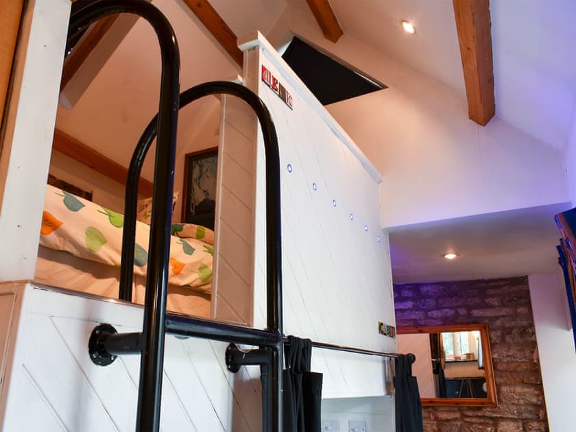 Bunk bedroom | The Old Guildhall, Corfe Castle