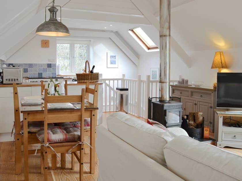 Well presented kitchen/ dining area | Willow Barn, Polmassick, near St Austell