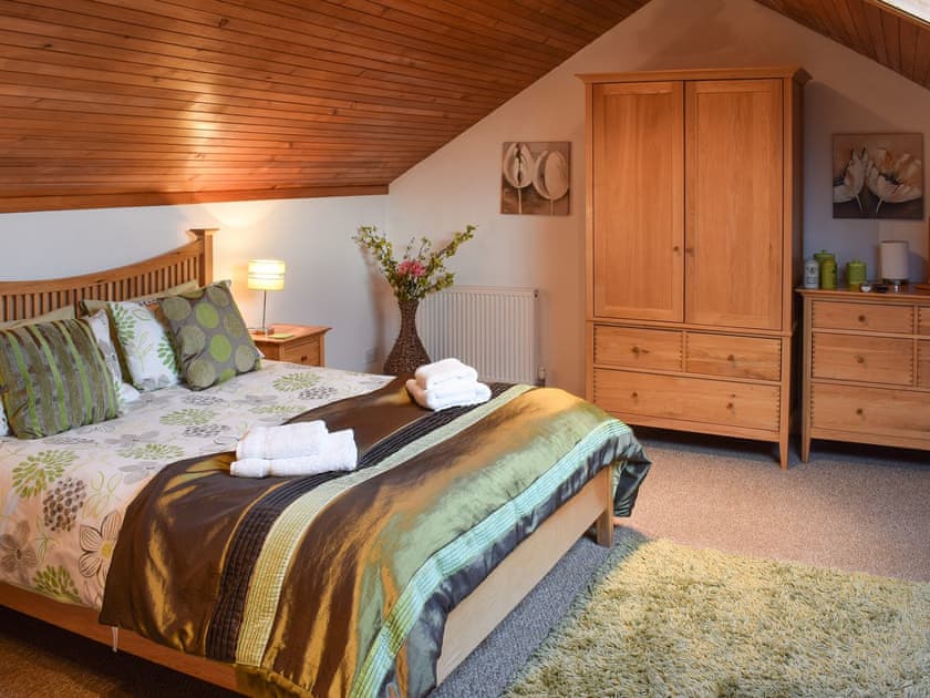 Double bedroom | The Old Stables, Windermere