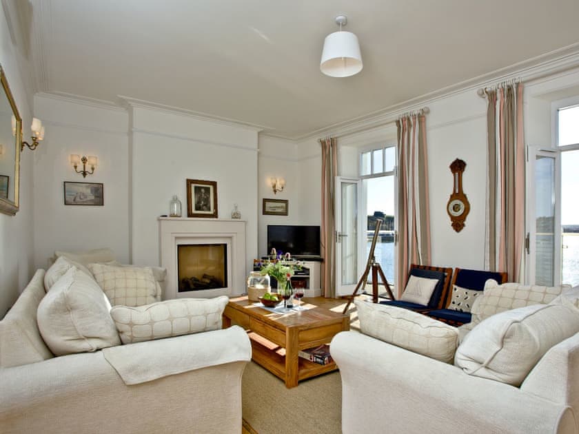 Living room | Riverside, Instow
