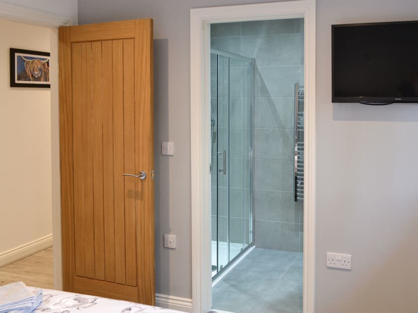 En-suite | The Hideaway, Otterburn, near Bellingham