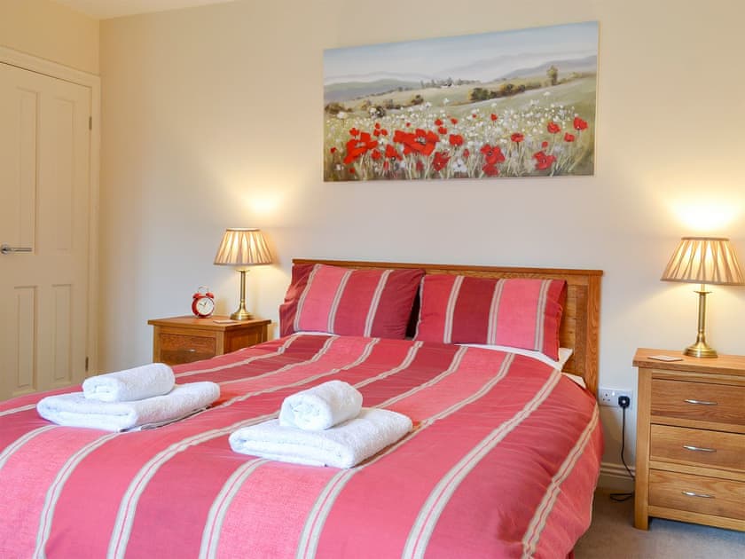 Comfortable bedroom with super kingsize bed | 1 Croft Cottage - Croft Cottage Holidays, Stillington, near Easingwold