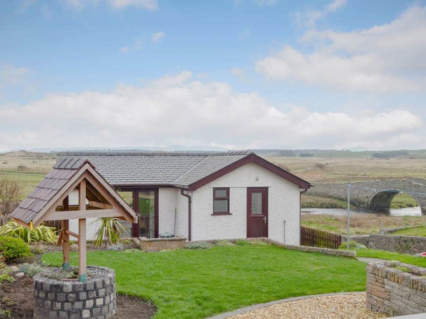 Charming detached riverside holiday chalet | Hafan, Aberffraw, Anglesey