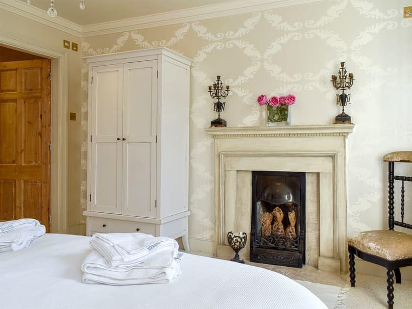 Master super king suite  | Darcy House, Kirkby Lonsdale