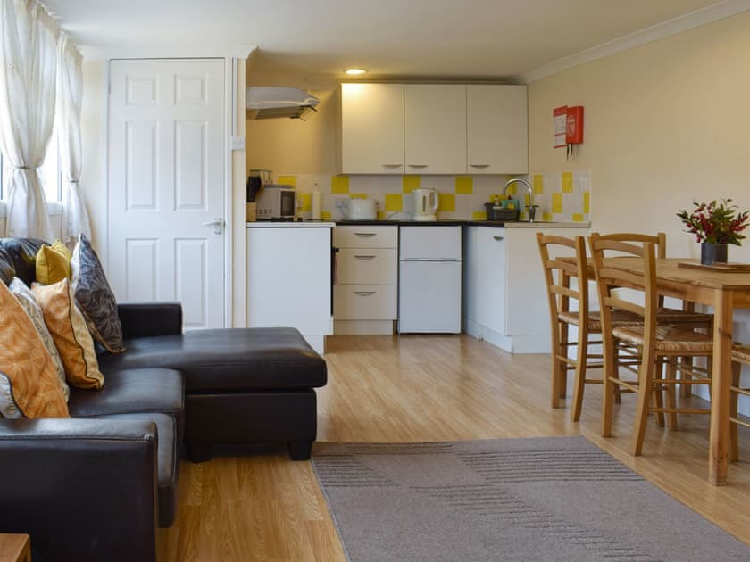 Spacious open-plan living space | Woodland Lodge, Rustington, near Littlehampton