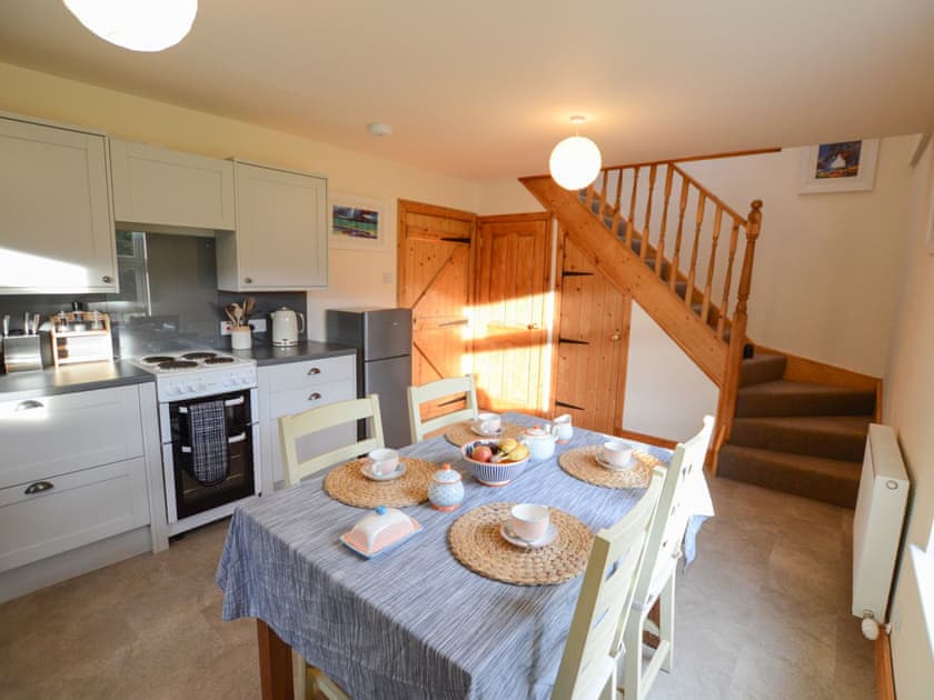 Kitchen / diner | Achalic Beag, Lerags, near Oban