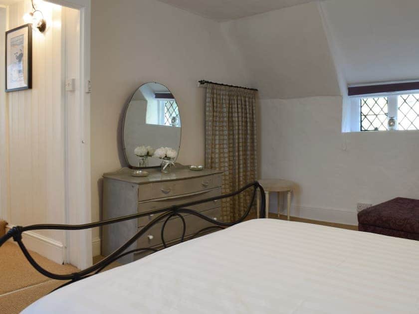 Double bedroom | Apple Tree Cottage, Shorwell