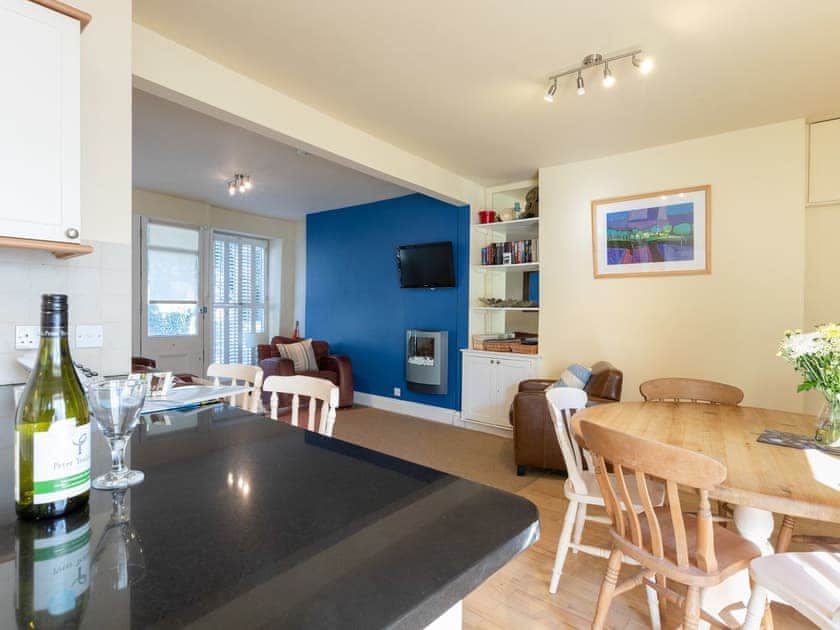 Well presented open plan living space | Lower Marcam, Salcombe