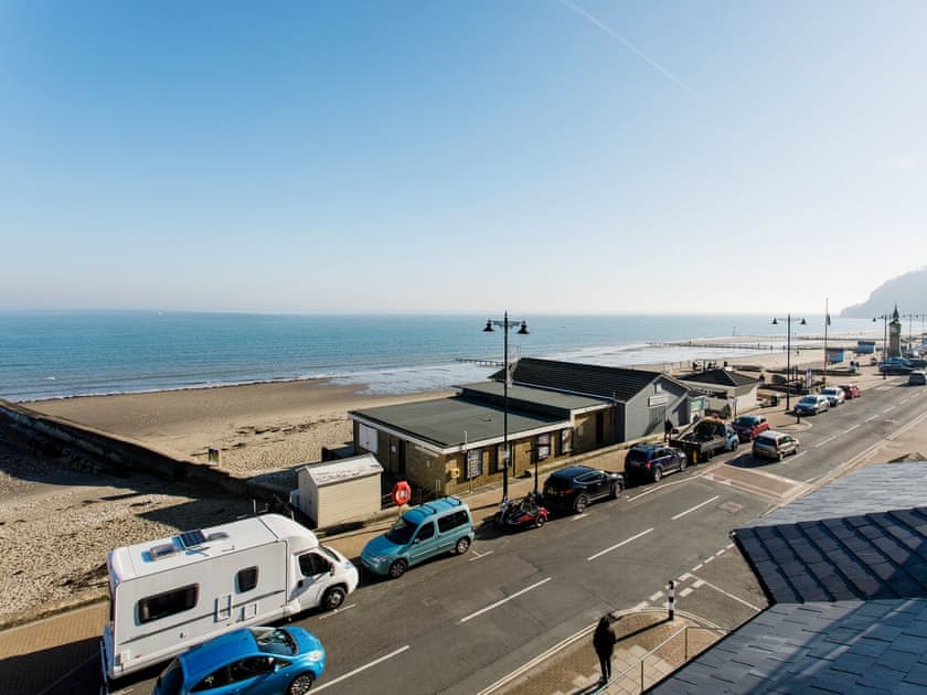 Stunning sea views | Sunny Beach Apartment, Shanklin